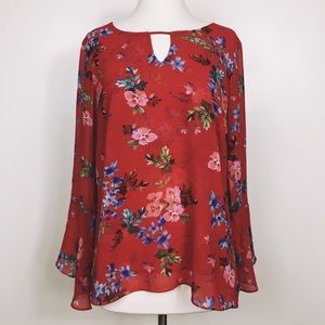 CABI 3590 Devoted Top Red Floral Keyhole Neckline